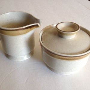 Wild Strawberry Hallkraft Mikasa PottersKraft Cream & sugar bowl Stoneware Japan